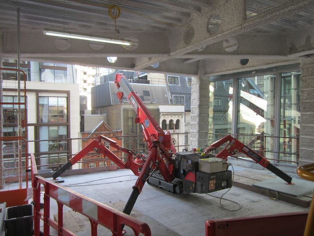 Preston Rentals - Choosing Between A Hydraulic Crane And A Spider Crane For Your Project-2