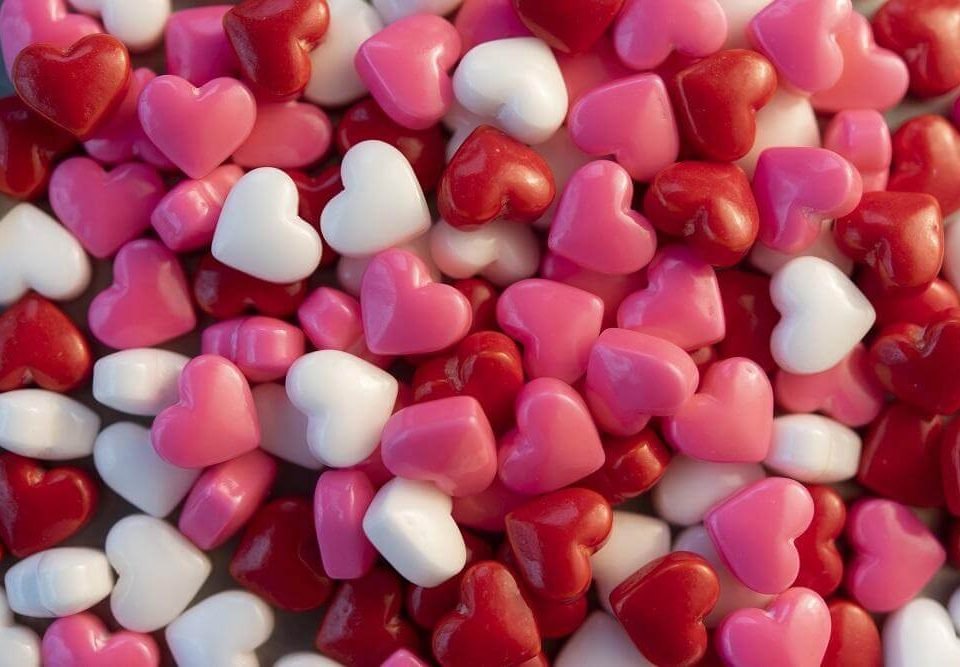 The Loveliest Valentine’s Day Gifts to Sweeten Up Date Night