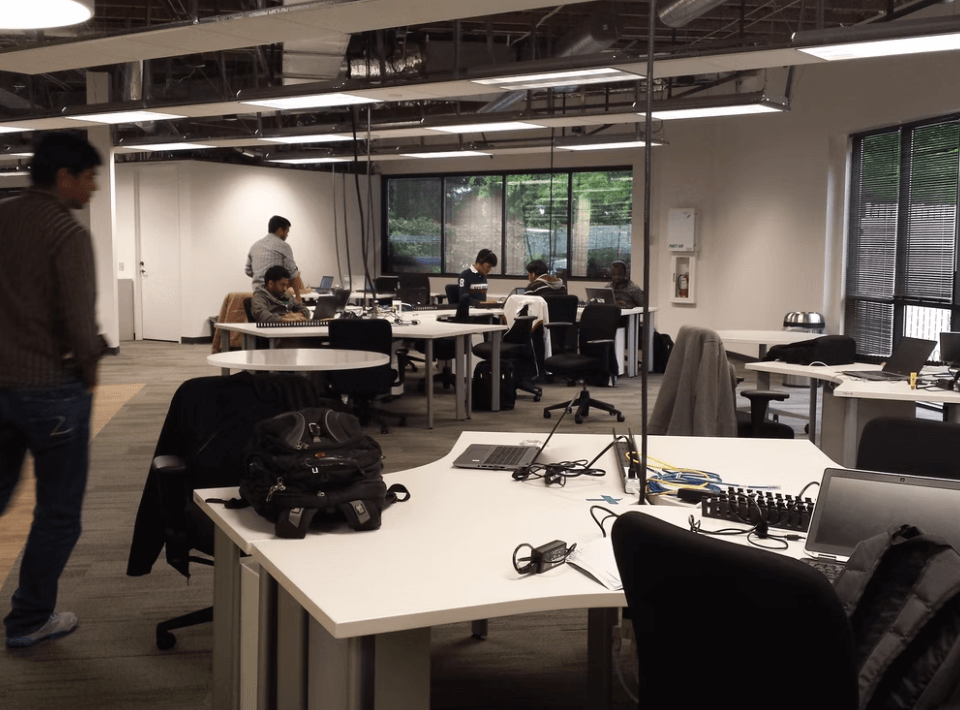 Know the benefits offered by office space for rent