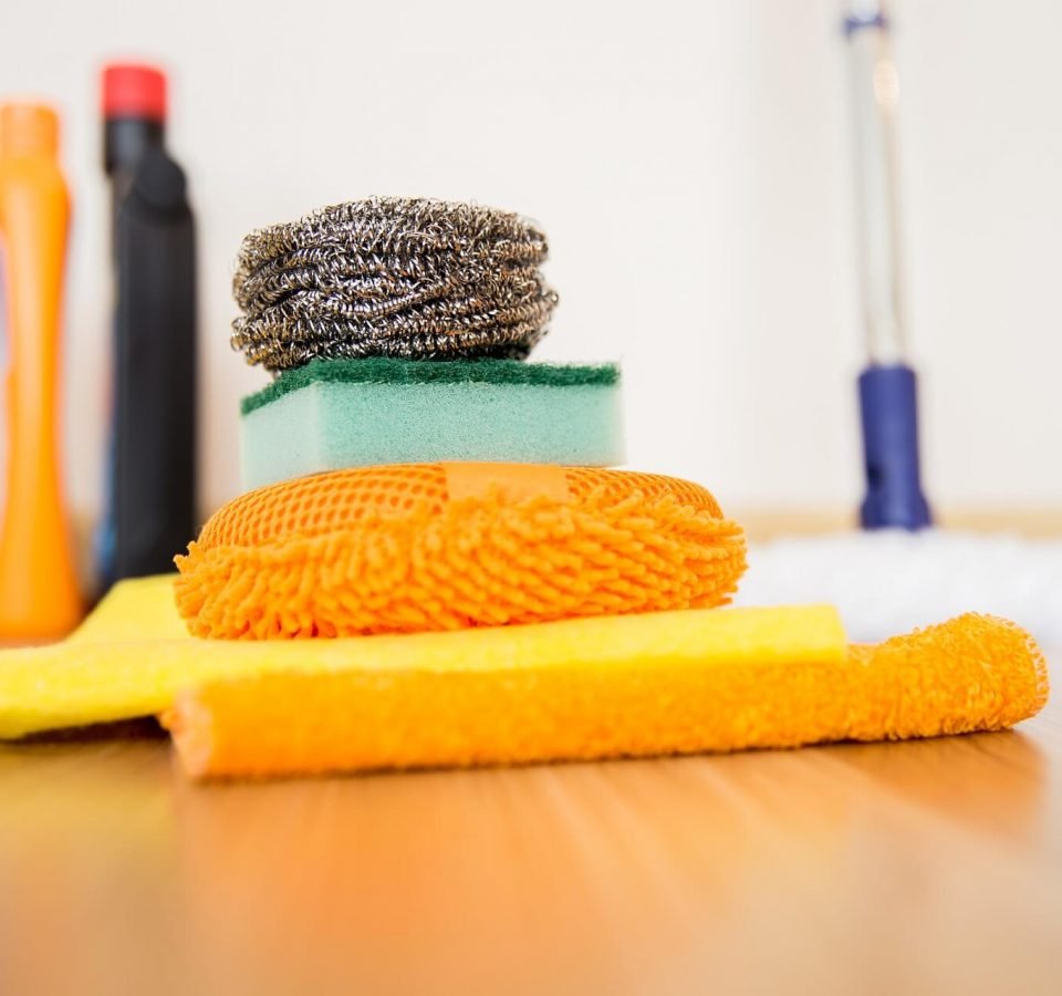 How to Clean Hardwood Floors Without Streaks And Damage