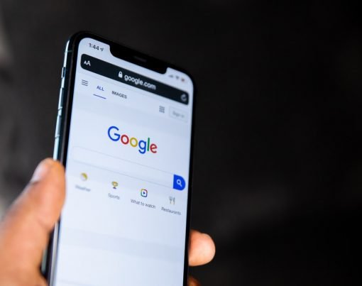 What are some examples of an SEO-friendly URL