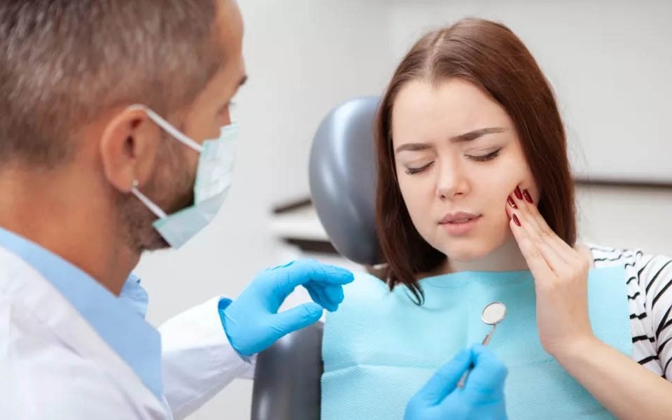 A Few Dental Emergencies That Need Immediate Attention