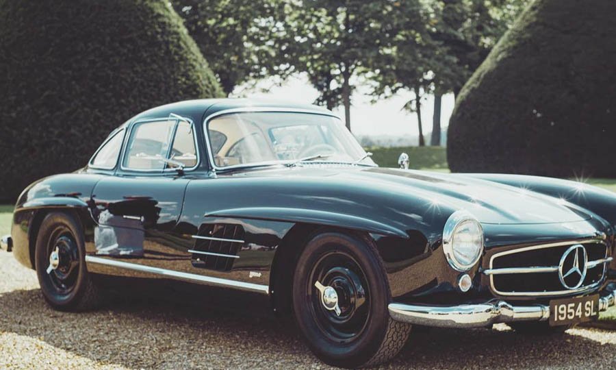 Investing in Classic Cars