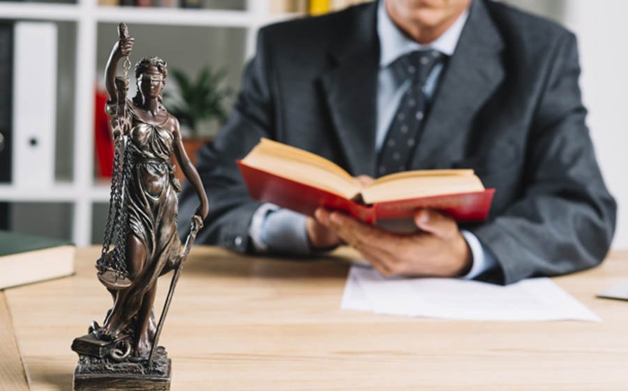 Hire A Proficient Attorney For No-Fault Healthcare Claims