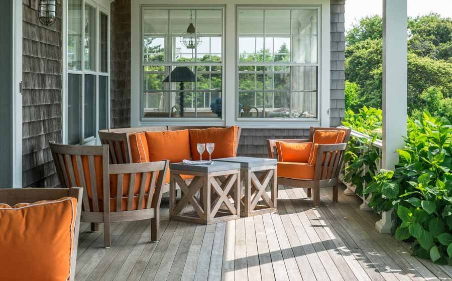 Simple Nantucket-Style Outdoor Decorating Ideas