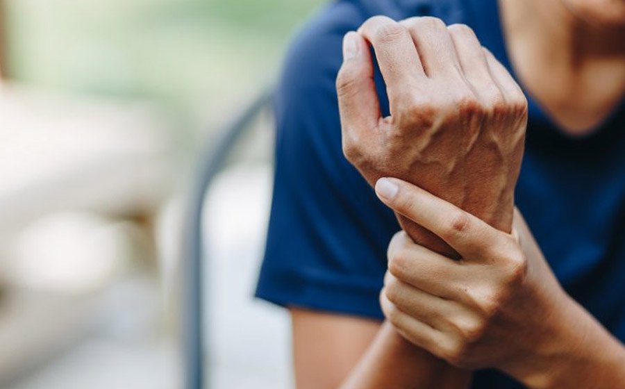 Get relief from arthritis pain with Voltaren pain gel