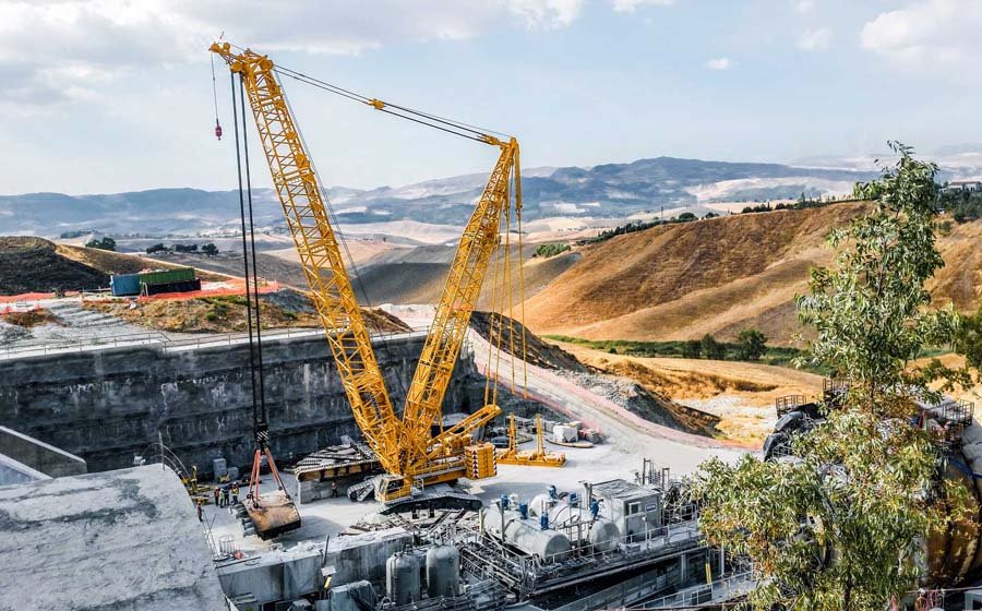 Importance Of Using A Spider Crane For Construction Work