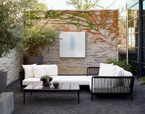 Tips for Creating a Cosy and Functional Outdoor Entertaining Area 1