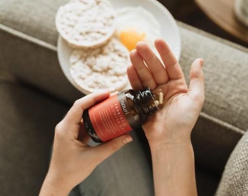 Find a private-label supplement manufacturer