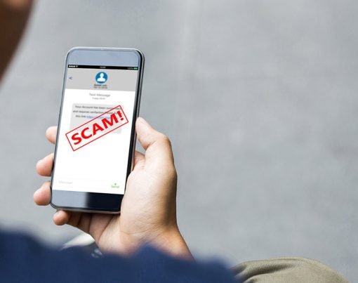 How to Identify a Scammer