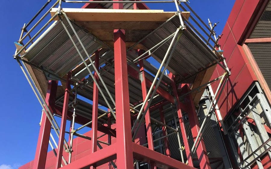 The Many Uses of Cantilever Scaffold Tower