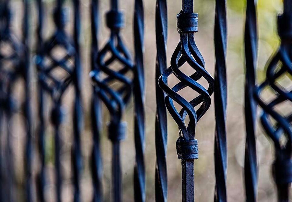 5 Common Automatic Gate Design Mistakes and How to Avoid Them