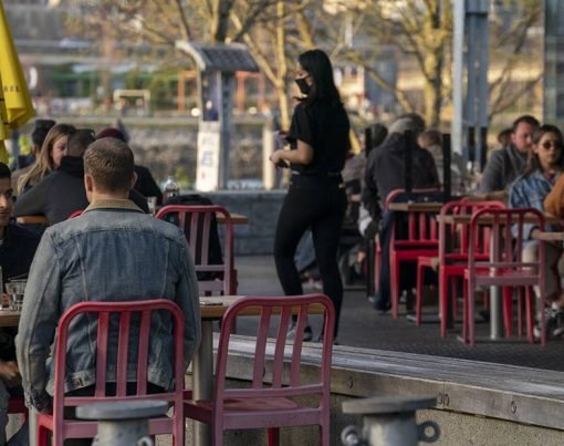 8 Reasons To Open a Restaurant