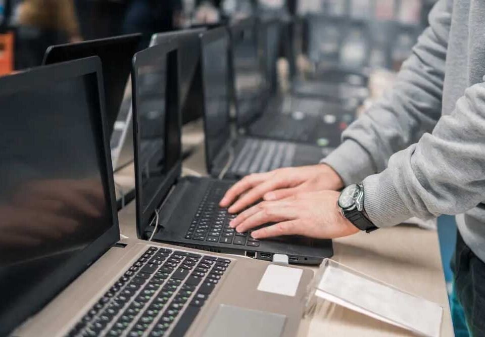 Shopping Around For Computer