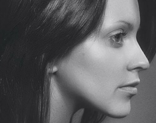 The Science Behind an Attractive Jawline