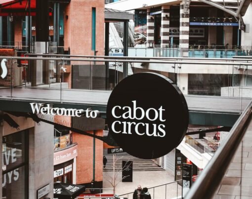 Here’s How to Get Your Business Signs Noticed in a Business Park