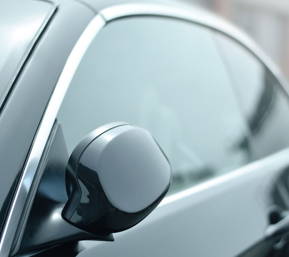 3 Tips for Choosing Window Tinting Services for Your Home