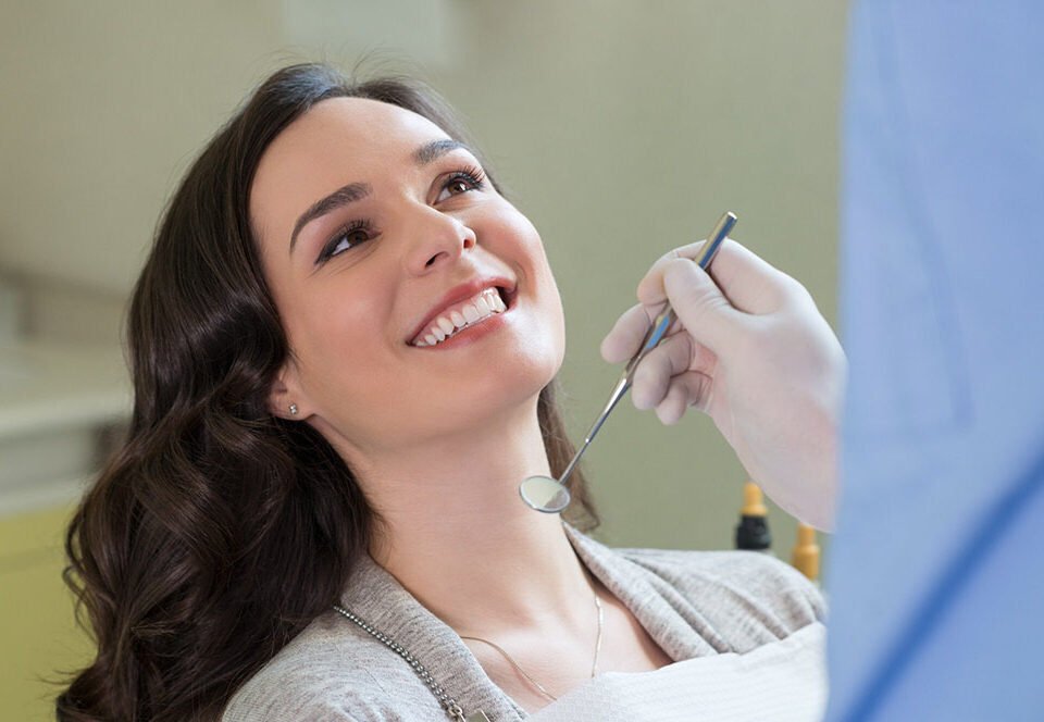 What Are Endosteal Implants and How Can They Enhance Oral Health