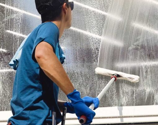 Find a Window Cleaner