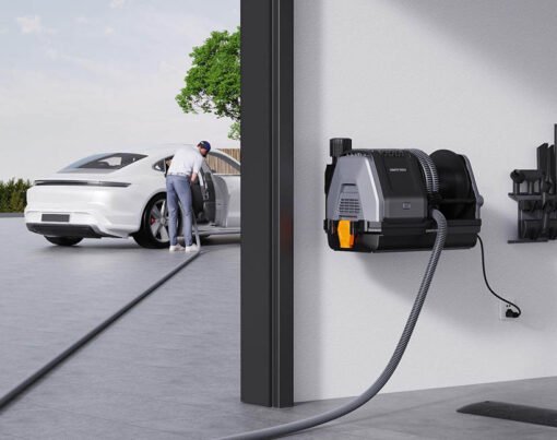 Optimizing Your Garage Cleaning Experience with Giraffe Tools