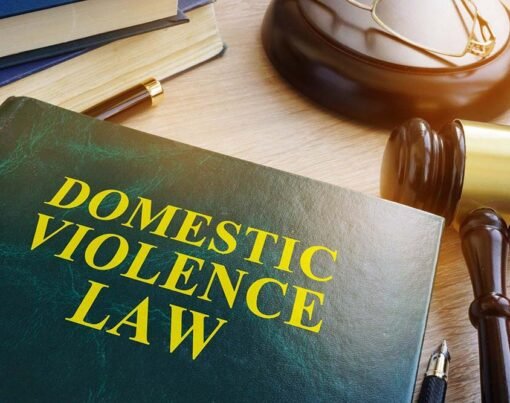 How a Domestic Assault Lawyer Can Help Victims and Perpetrators