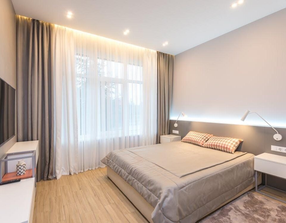 The Convenience of a Bed with a TV Lift