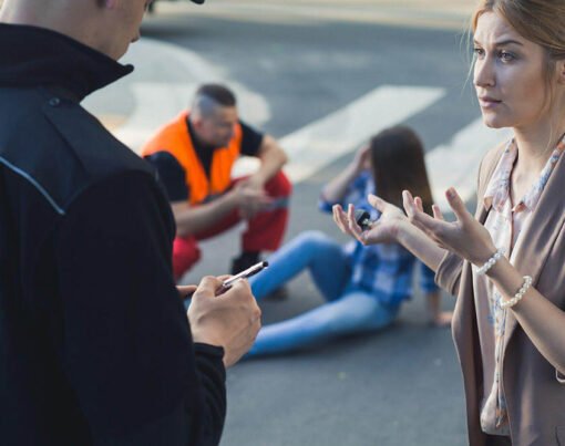 Settlement vs. Trial in a Car Accident Lawsuit