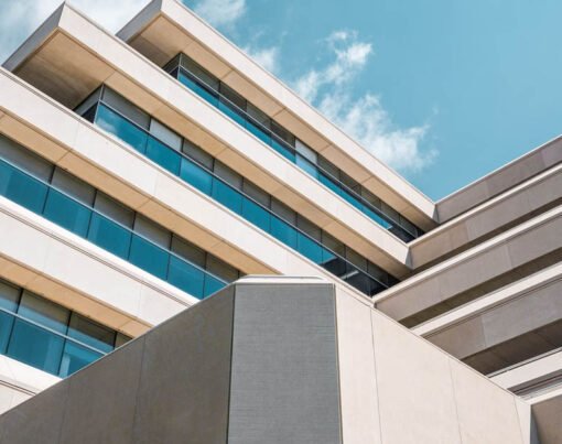 Essential Tips for Purchasing Commercial Real Estate