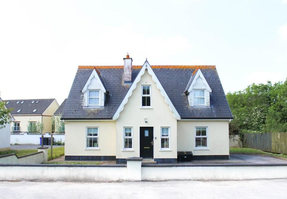 Selling the Charm of Your 2 Bedroom House