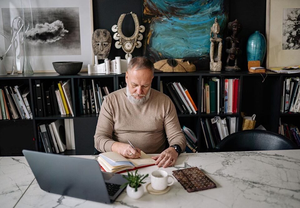 Actions You Need to Quit Today for a Personal Life Makeover