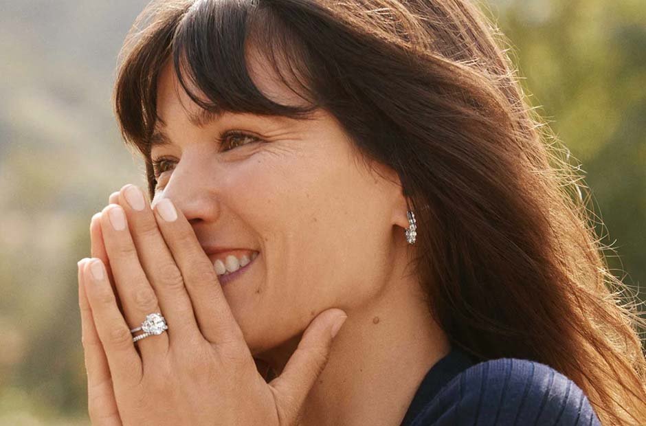 Pick The Perfect Engagement Ring In 2024